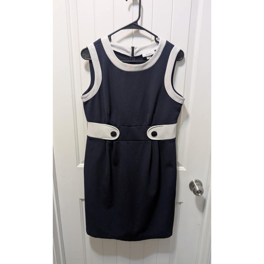 Dressbarn Navy Blue White Shift Dress Sleeveless Scoop Neck Size 10 Work Stretch